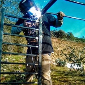 Meet your Posher, Nicholas